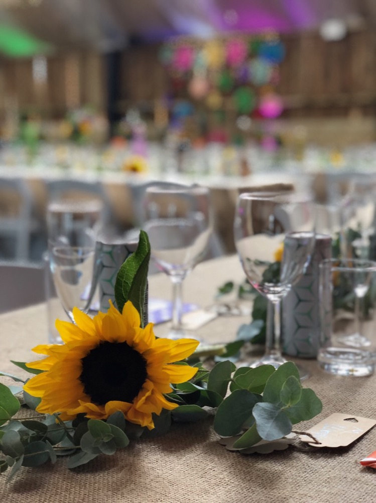 sunflower wedding table