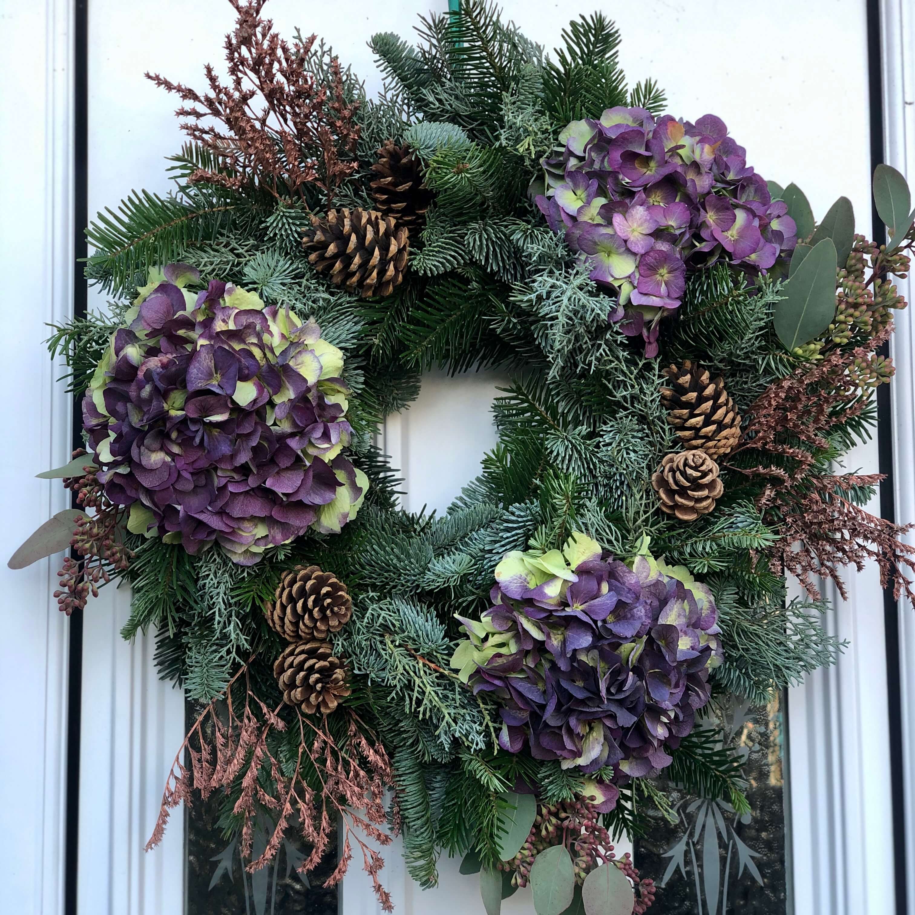 christmas hydrangeas wreath